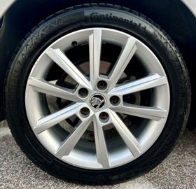 Skoda Octavia - 10