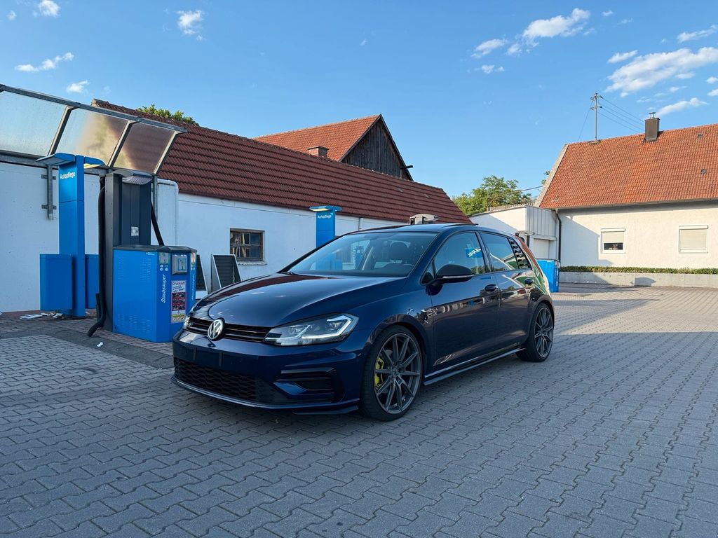 Image of Volkswagen Golf
