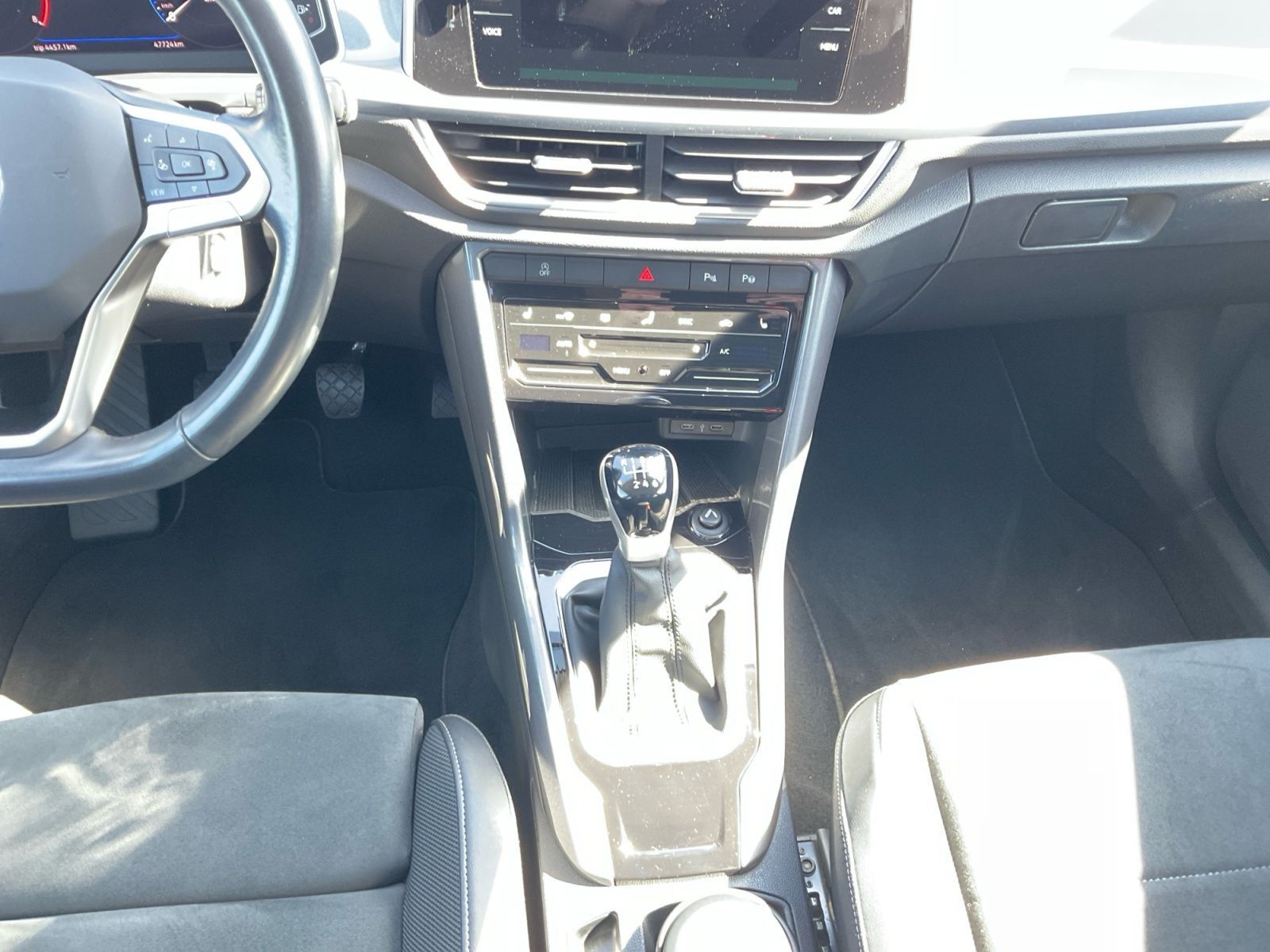 Volkswagen T-Roc - Bild 11