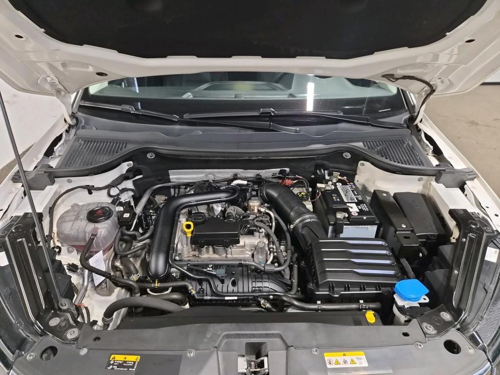 Skoda Karoq Ambition Clever 1.0 TSI 81kW 6-Gang 4 Türe, миниатюра 18