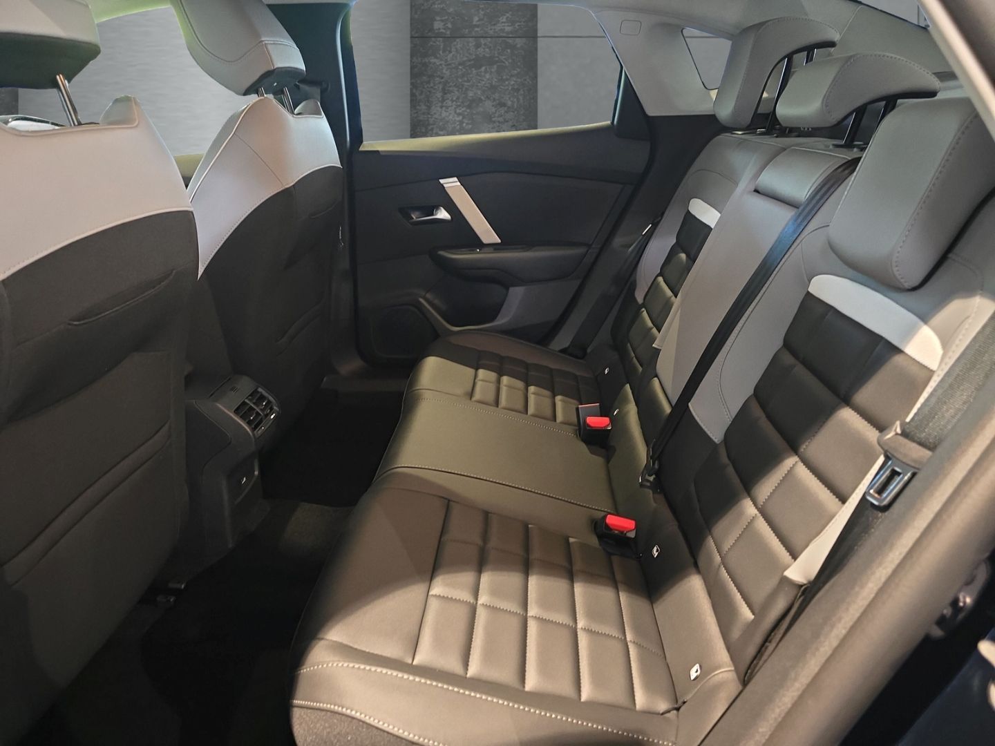 Citroën C4 X - Bild 9