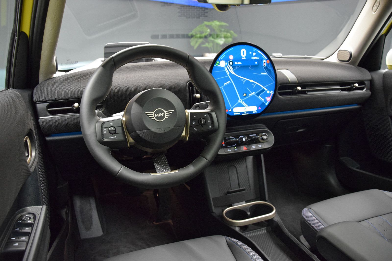 Fahrzeugabbildung MINI Cooper S Classic Trim 5-Türen Paket-L Pano h/k