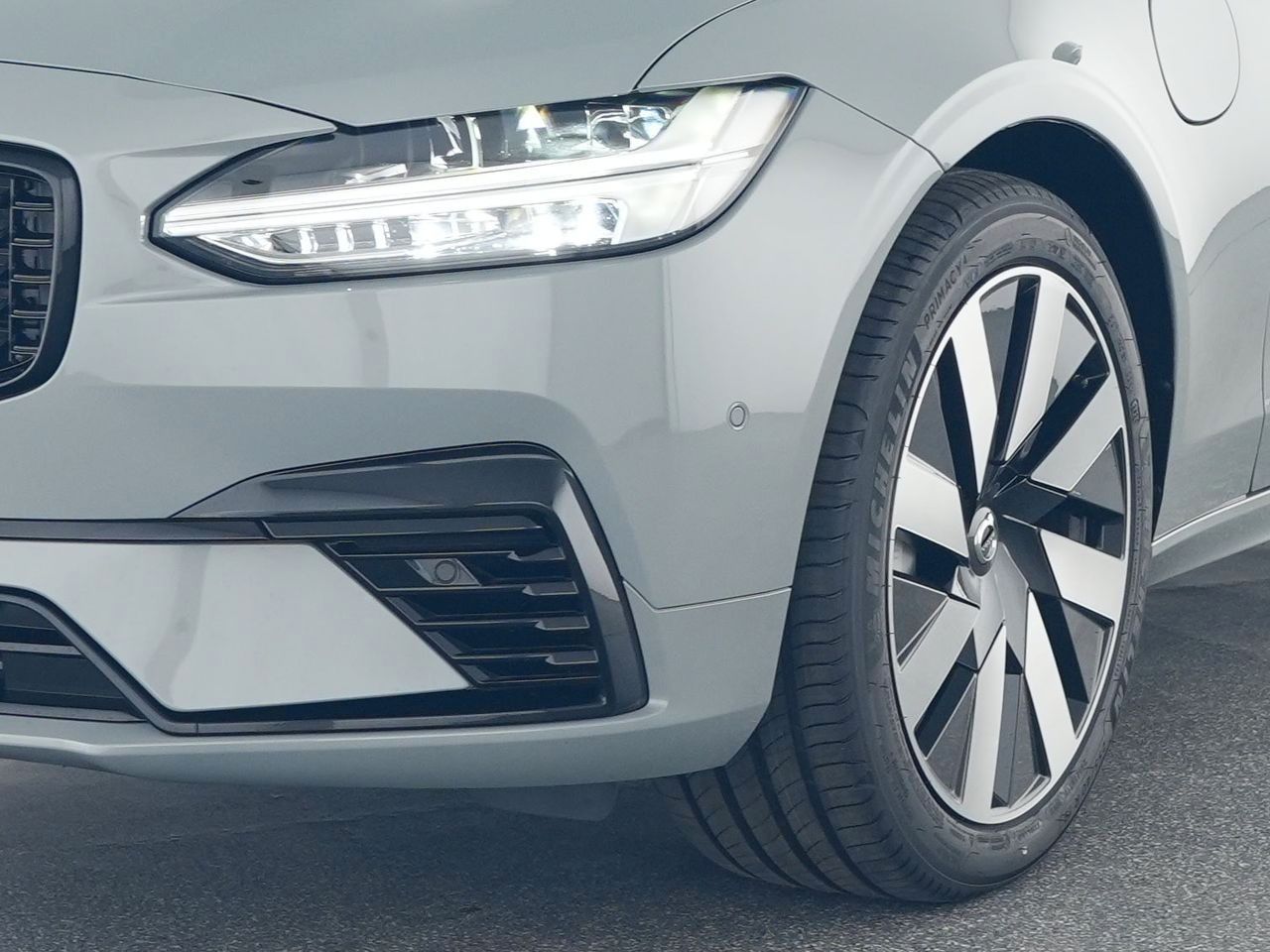 Volvo V90 T6 Plus Dark  Plug-In Hybrid Head-up 360° foto 2