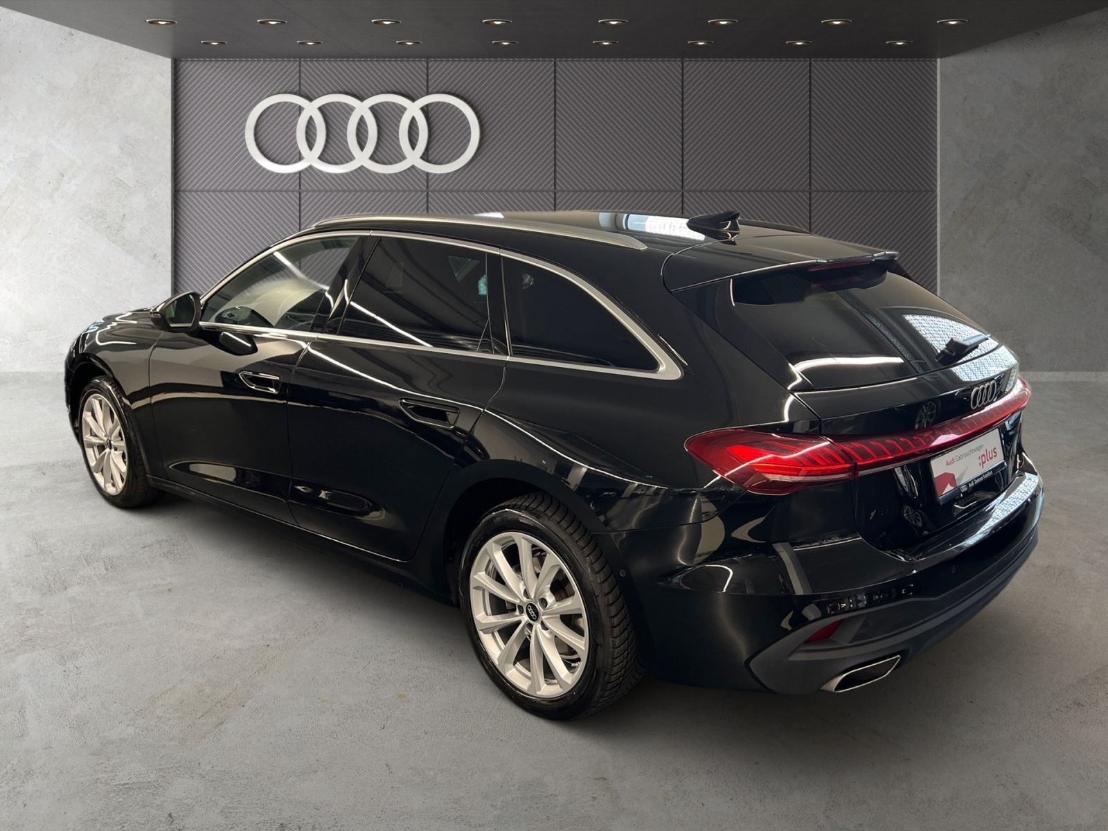 Audi A5 Avant 40 TFSI MATRIX 360 AHK ACC BF-DISP MEMO foto 4
