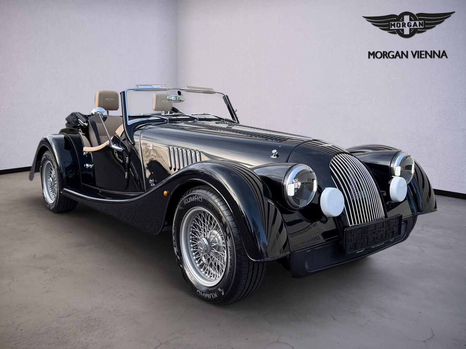 Morgan Plus 4 Auto | DHP | Sports Exhaust | Sennheiser imagem 2
