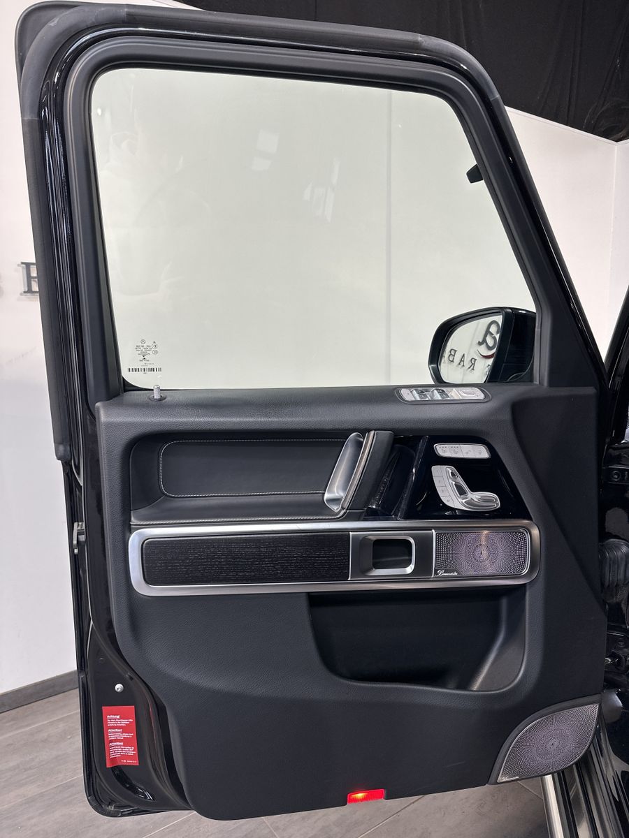 Fahrzeugabbildung Mercedes-Benz G 63 AMG Driver's Package NAV+LED+GLASDACH+360°