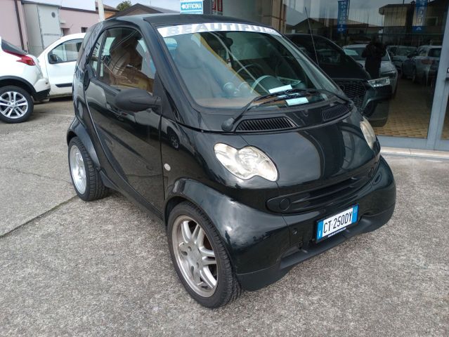 Smart ForTwo 700 coupé Brabus (55 kW)