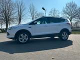 Ford Kuga 2.0 TDCi Automatik mit Panoramadach