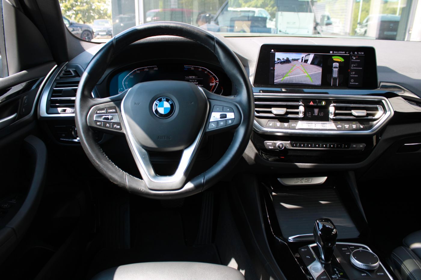 BMW X3 xDrive20d Navi LED Sportsitze AHK Kamera DAB foto 10