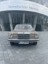 Mercedes-Benz W115/8 Oldtimer - Mercedes-Benz mit Benzin-Antrieb: W115