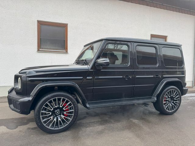 Mercedes-Benz G63 AMG FULL CARBON  ACTIVE RIDE 2xDVD EXCLUSIVE