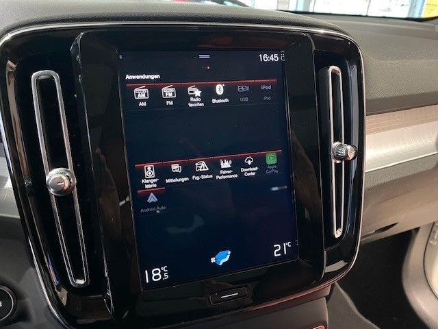 Fahrzeugabbildung Volvo XC40 Momentum Pro LED/NAVI/LEDER/PANO/360°/BLIS