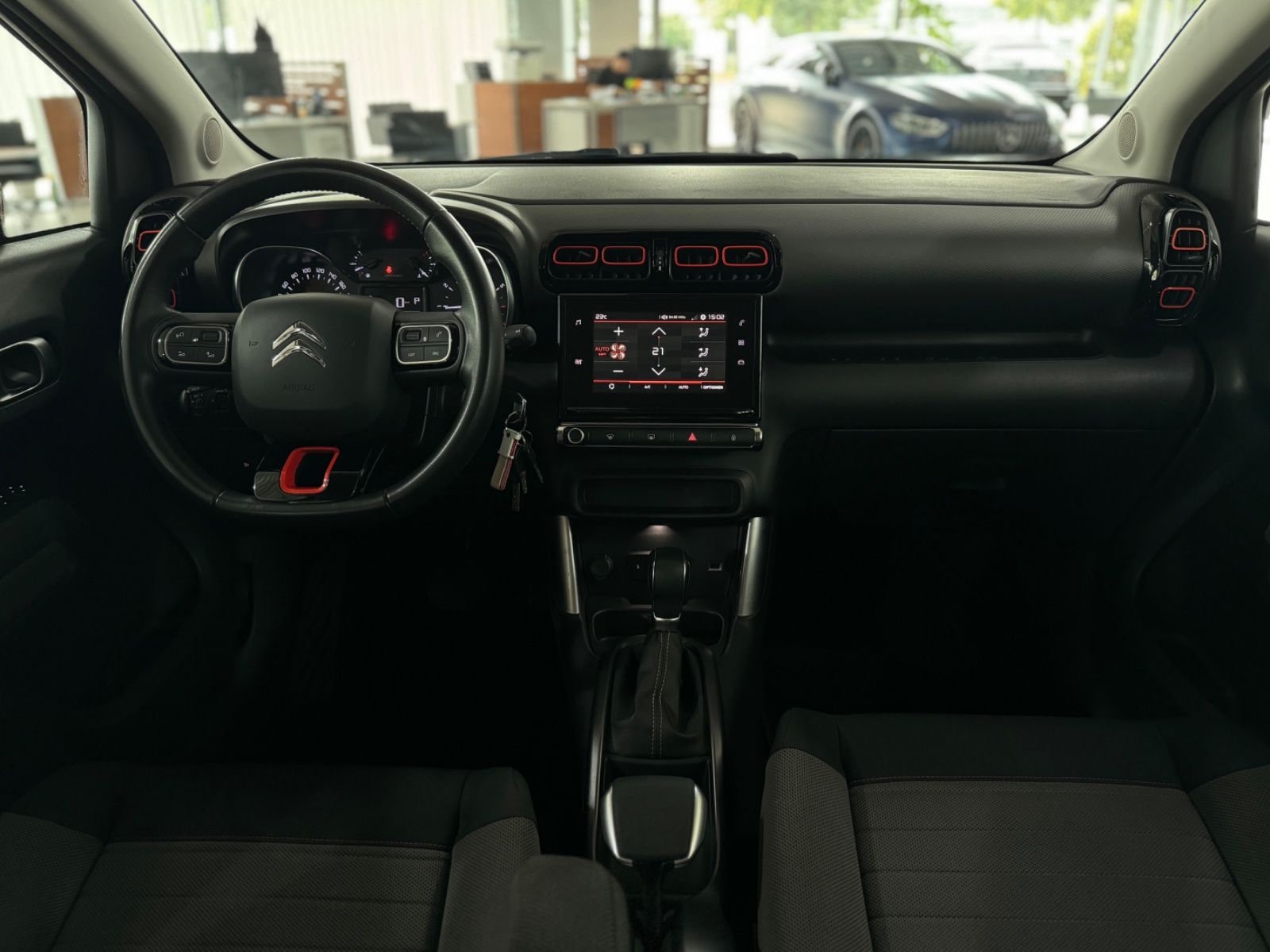 Fahrzeugabbildung Citroën C3 Aircross Feel AHK PDC SHZ Tempomat