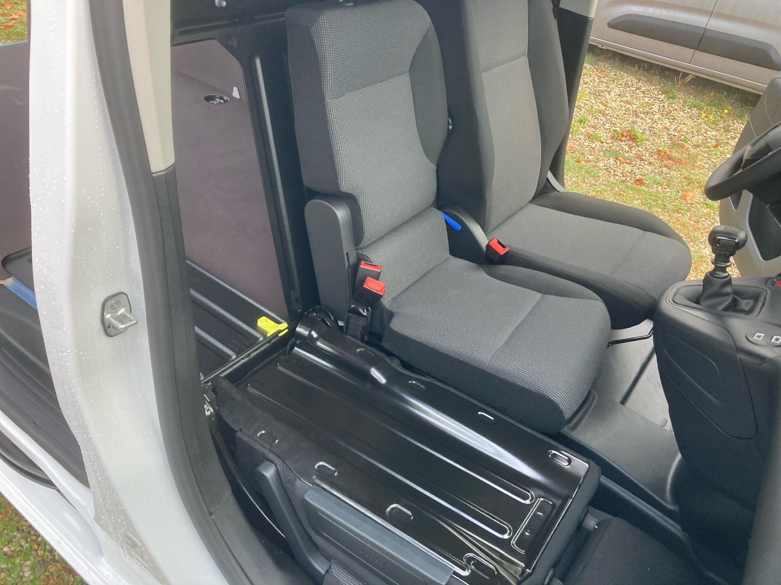 Fahrzeugabbildung Fiat Doblo L2 Heavy Kastenwagen 102 MT6