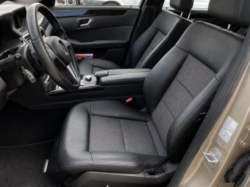Mercedes E 200 - 6