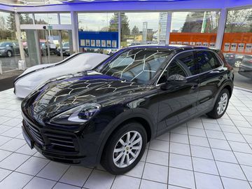 Porsche Cayenne - 8