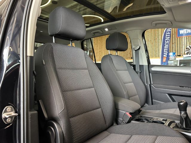 MYAUTOCENTER – Gebraucht- und Jahreswagen mit Werkstattservice in Pfaffenhofen Volkswagen Touran Comfortline BMTStart-Stopp *Pano*AHK*
