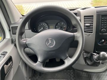 Fahrzeugabbildung Mercedes-Benz Sprinter 214 CDI L2H1*3.Sitze*1.Hand*Trittstufe*
