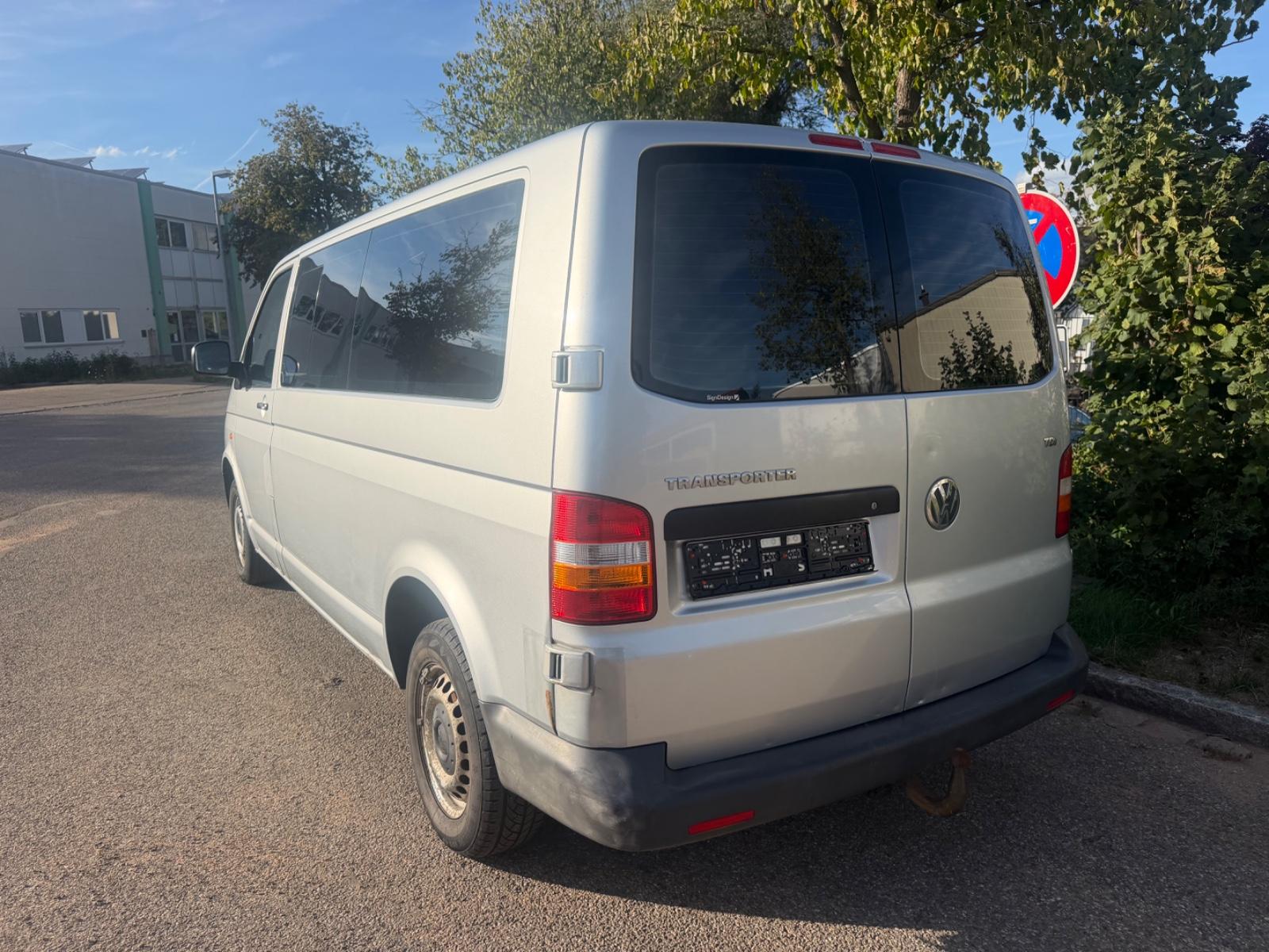 Volkswagen Transporter 2006 — photo 6