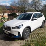 BMW iX1 xDrive30 - Allrad mit Anhängerkupplung