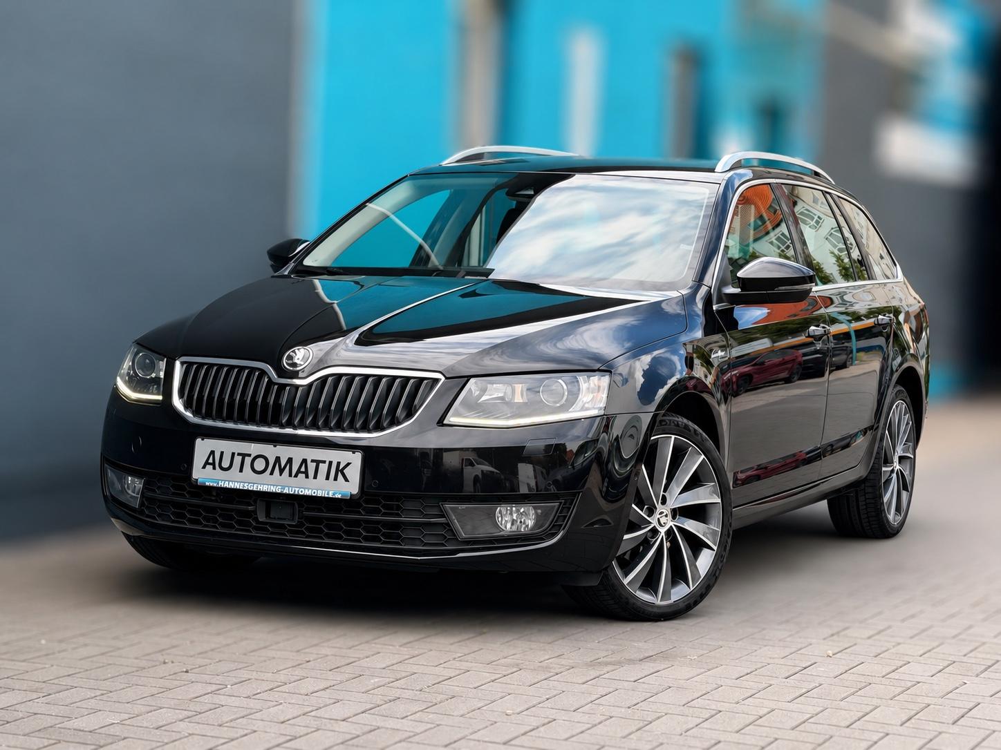 Skoda Octavia L&K 2.0 TDi*DSG*BiXenon*AHK*Sitzhzg*ACC