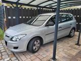 Hyundai i30 CW 1.4 FIFA WM Edition FIFA WM Edition - Hyundai i30 aus 2010: Cw