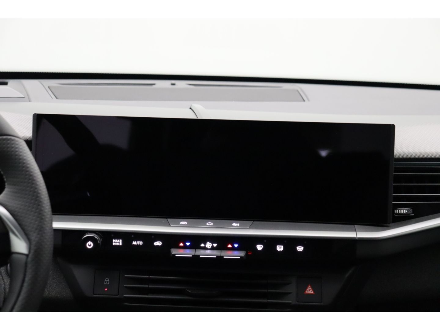 Fahrzeugabbildung Opel Grandland Ultimate AD AHK-abnehmbar El. Panodach