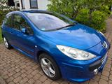 Peugeot 307 Sport HDi FAP 135 Sport mit Winterreifen - Peugeot 307 mit Schiebedach