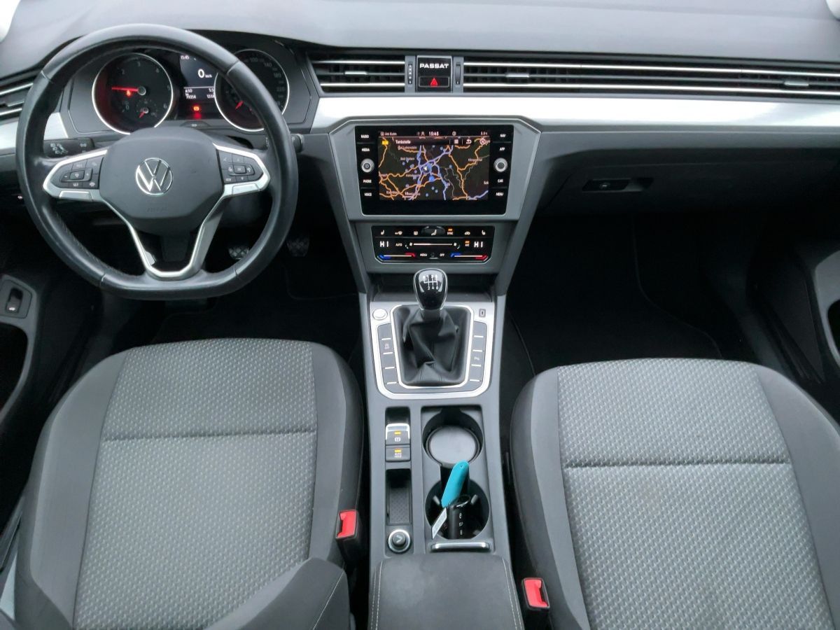Volkswagen Passat Variant - Bild 9