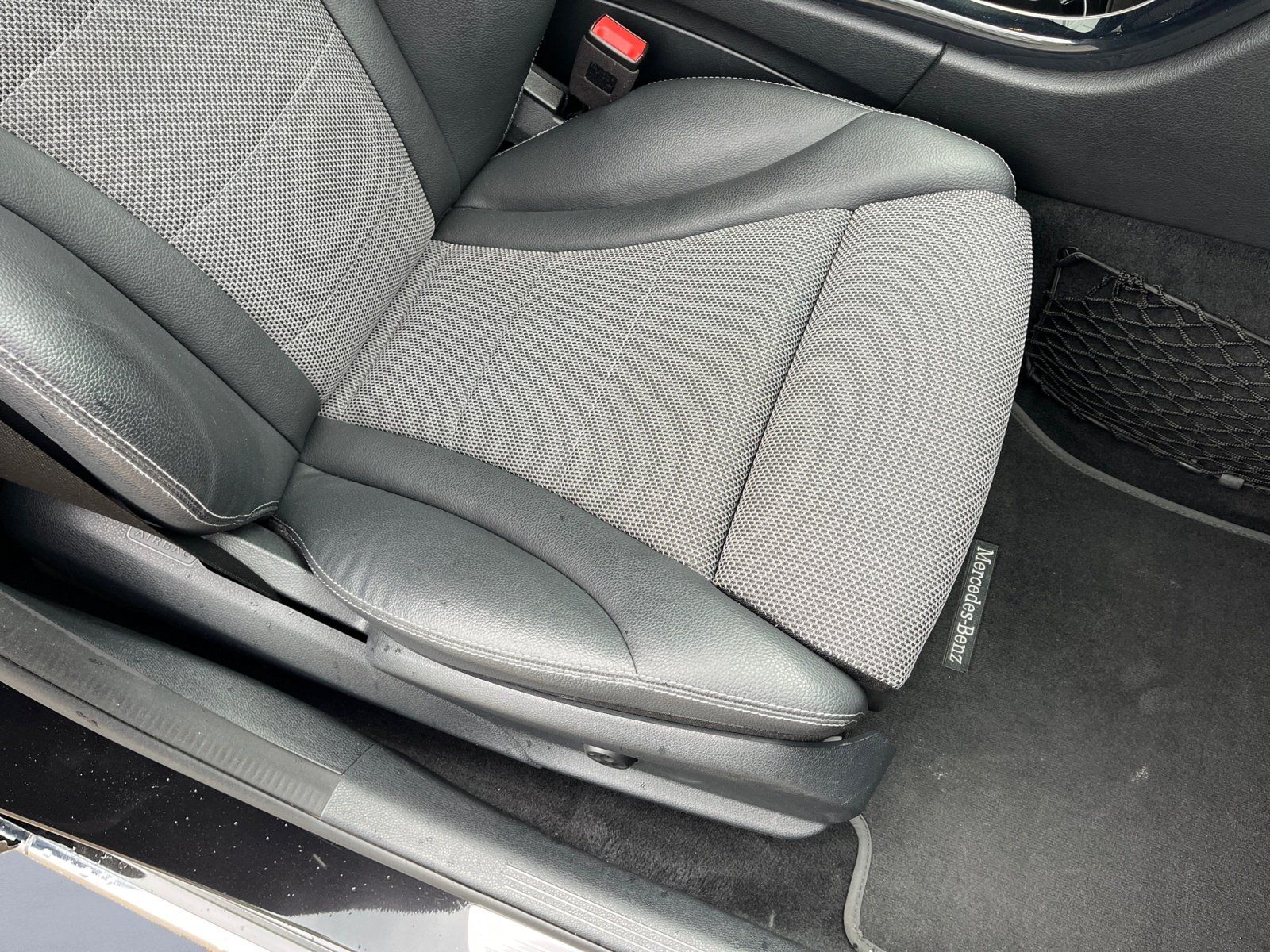 Mercedes-Benz C 220 d T Avantgarde Standheiz+LED+Kamera+Winter foto 18
