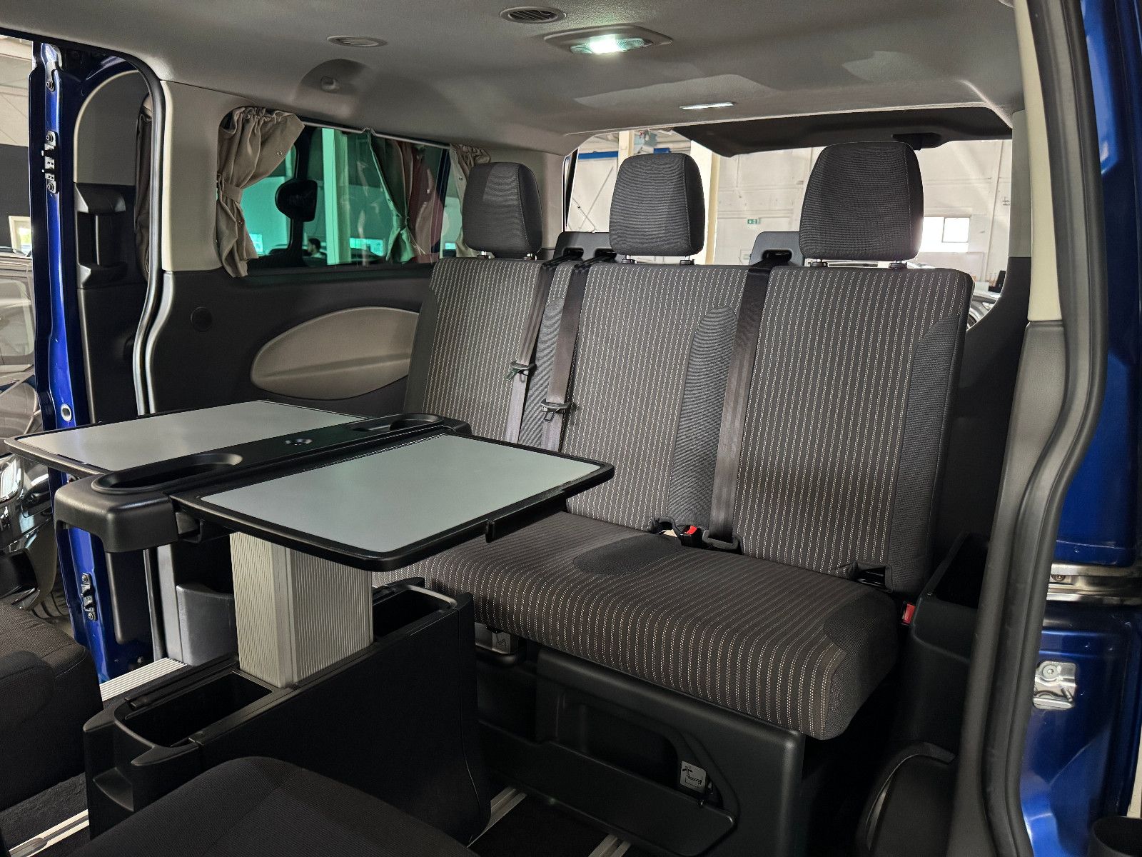 Fahrzeugabbildung Westfalia WESTFALIA BUSINESS EDITION EUROLINE FORD 7SITZER