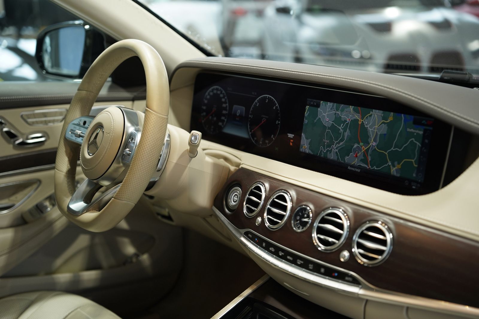 Mercedes Benz S 400