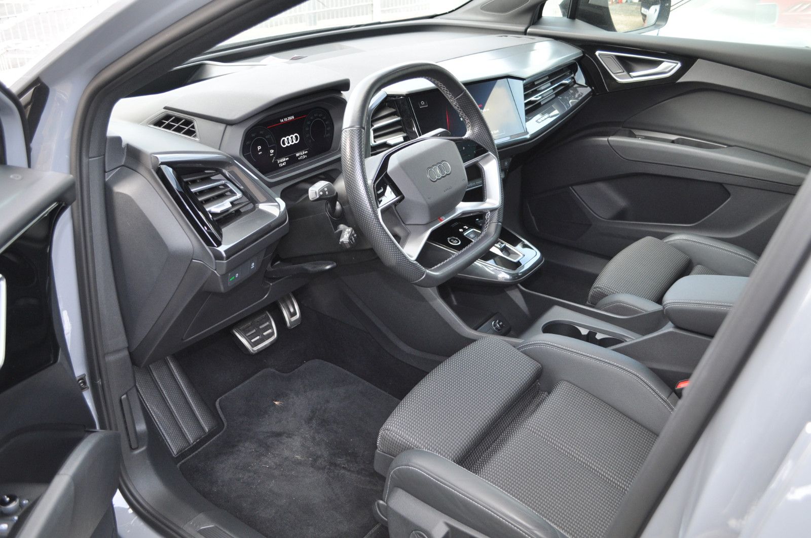 Fahrzeugabbildung Audi Q4 e-tron Sportback 50 e-tron quattro