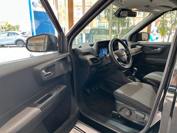 Ford Tourneo Courier Titanium