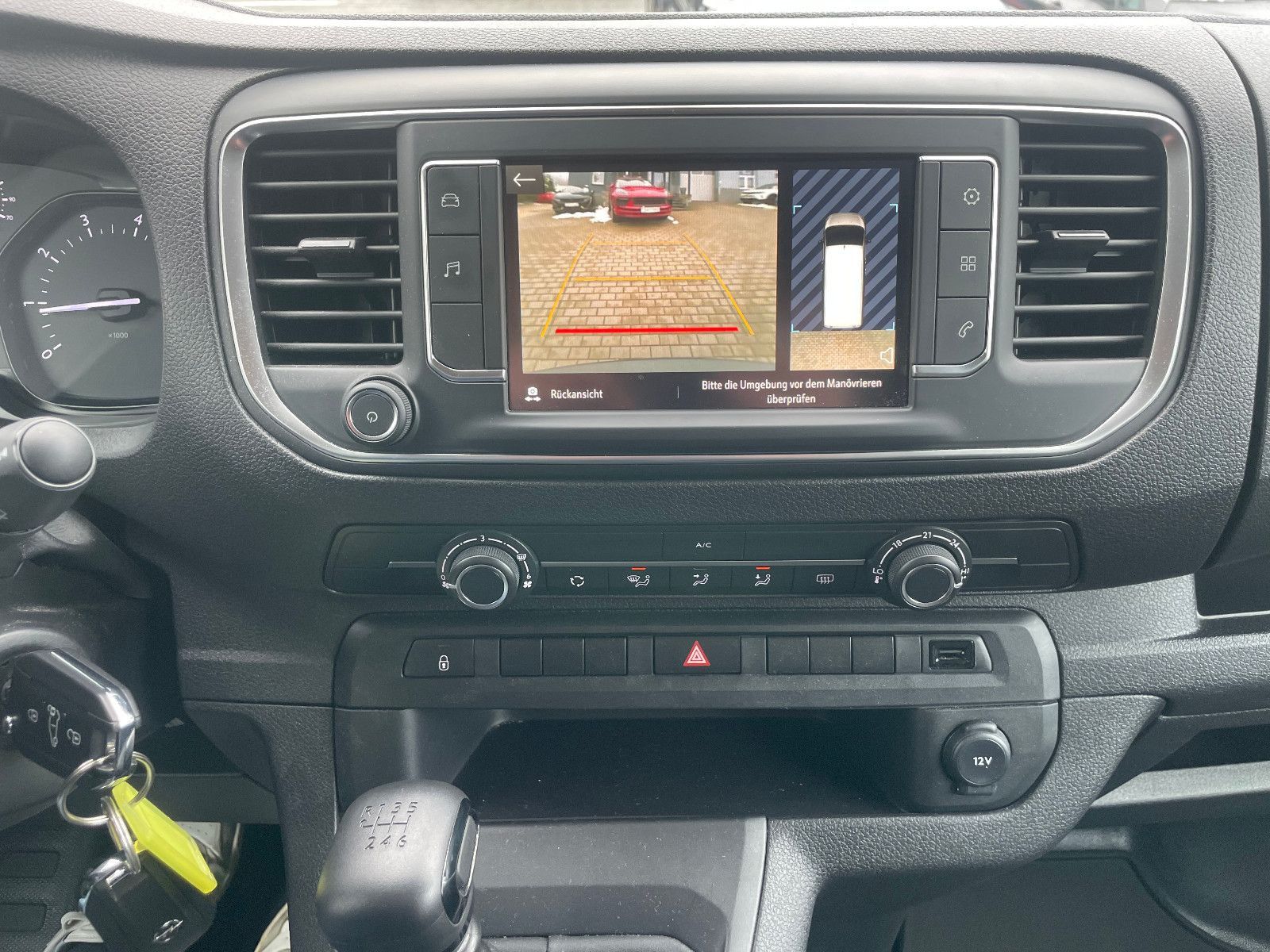 OPEL Vivaro, 2023, Diesel, 120 PS