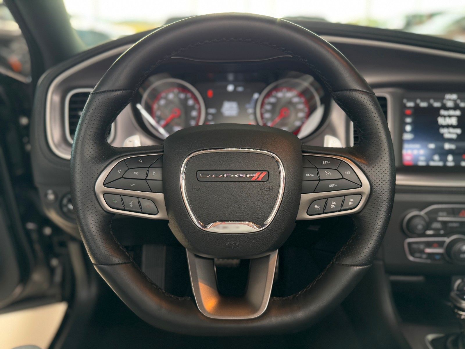 Fahrzeugabbildung Dodge Charger 6,4l V8 RT ScatPack "Technology Group"
