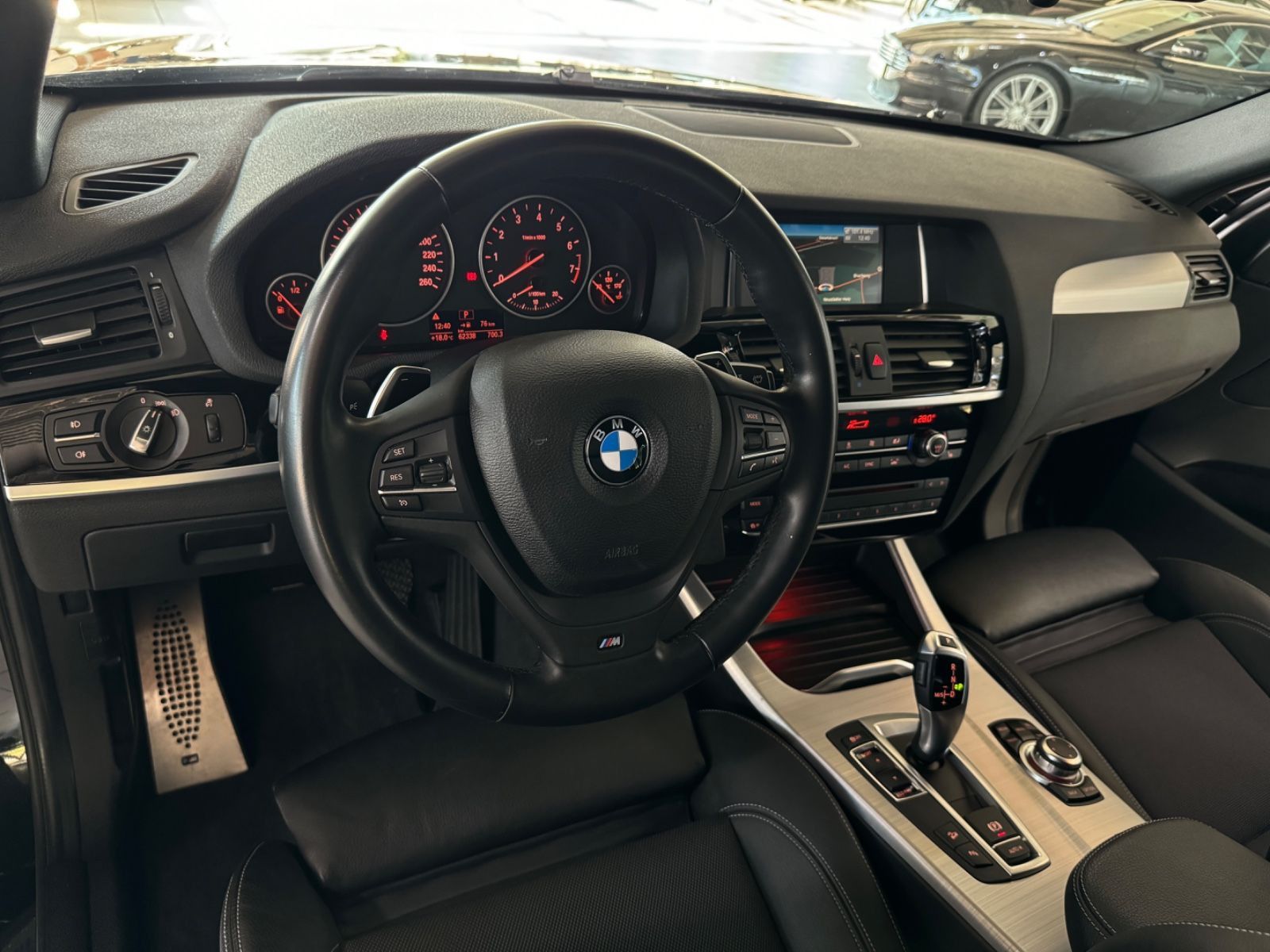 Fahrzeugabbildung BMW X4 xD20i M Sport Kamera Navi Xenon Komfort AHK