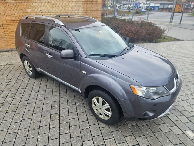 Mitsubishi Outlander 2.4 Automatik*Tüv neu*Allrad 4x4*Top*