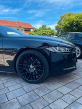 Jaguar XE S Automatik S - Jaguar XE