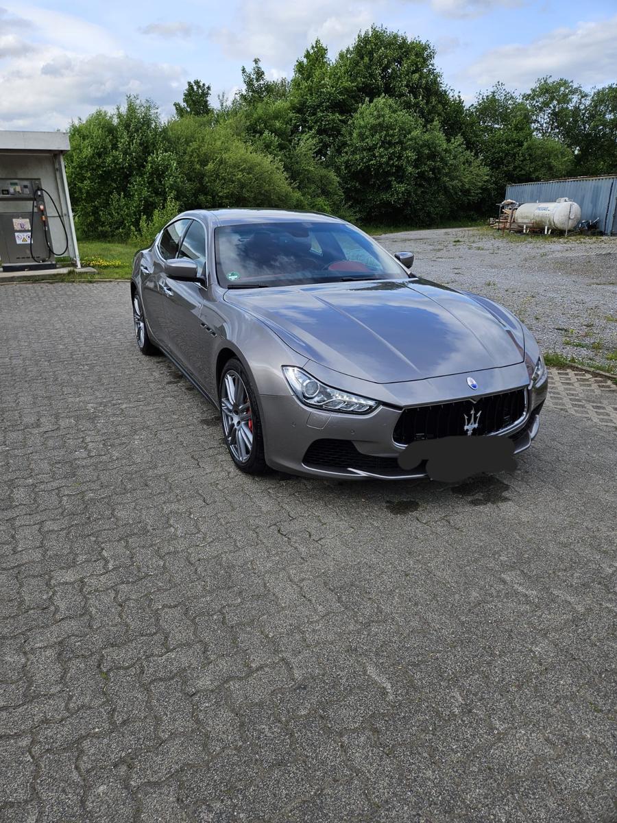 Maserati Ghibli S Q4 LEDER NAVI XENON KEYLESS GO PDC