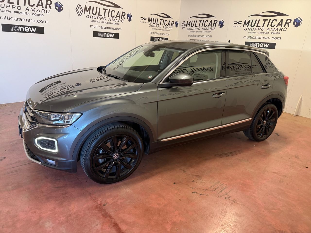 Volkswagen T-Roc 2.0 TDI SCR 4MOTION Advanced Bl imagem 2