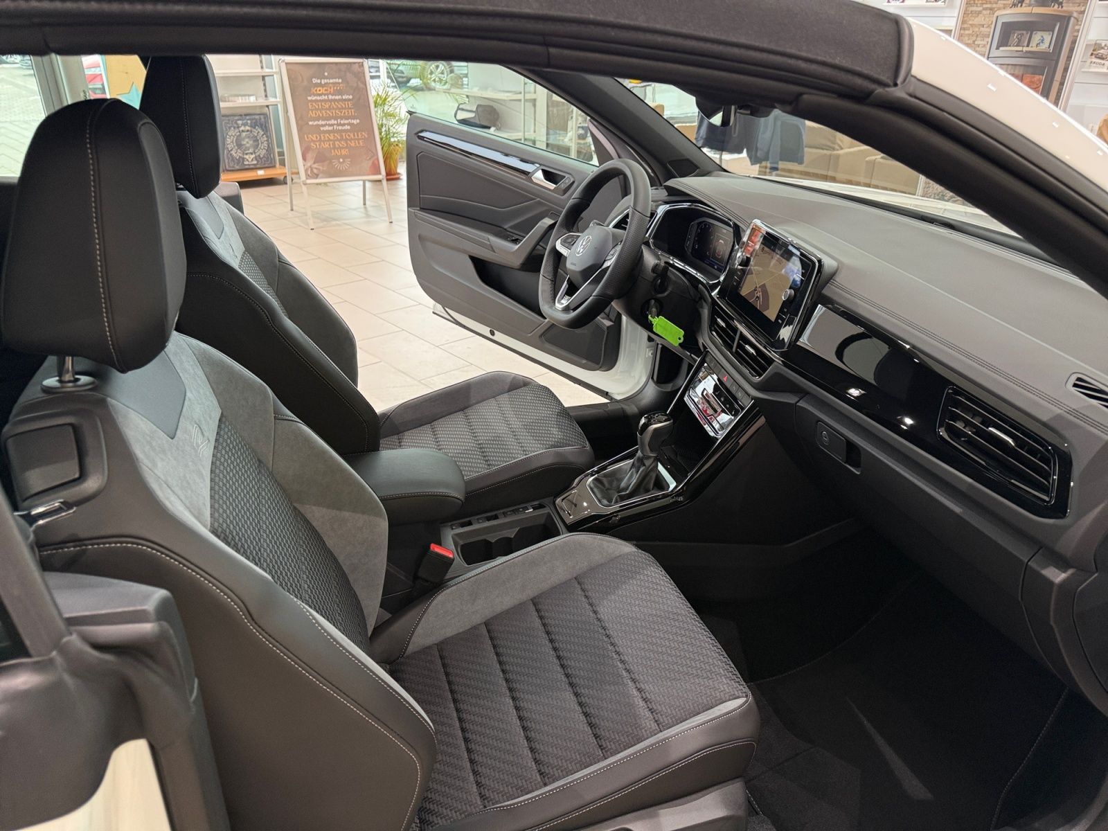 Volkswagen T-Roc - Bild 13