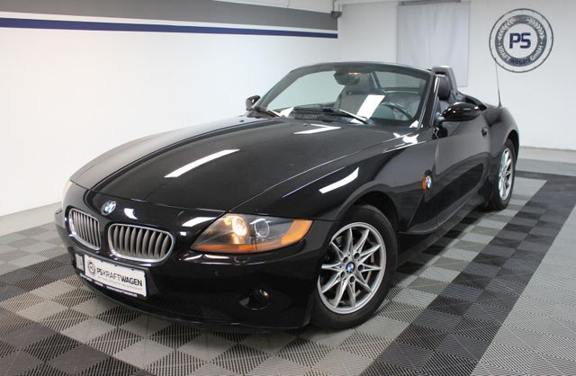 BMW Z4 2.5i XENON SHZ LEDER KLIMA PDC HINTE SCHALTER