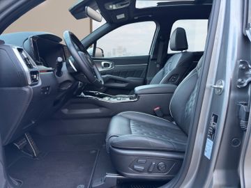 Kia Sorento 2.2D Platinum AWD DCT8 AHK NAV Glasdach