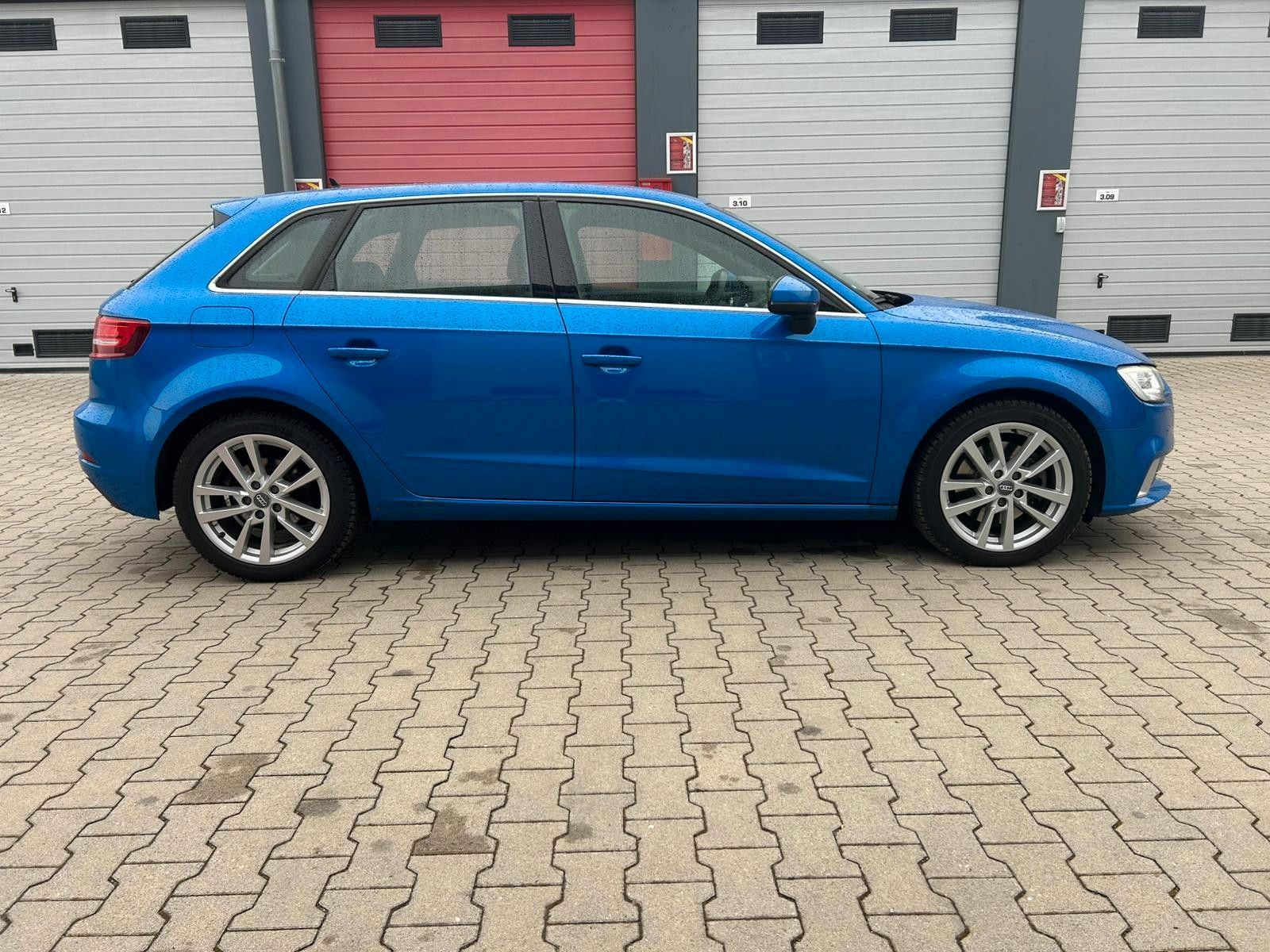 Audi A3 Sportback 35 TDI sport S-Tronic 2,0TDI XENON/ foto 4