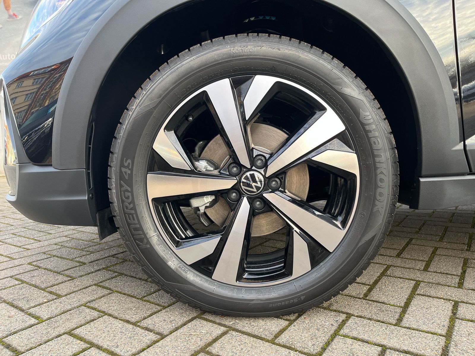 Fahrzeugabbildung Volkswagen Taigo 1.5 TSI DSG Style MATRIX KAMERA AHK