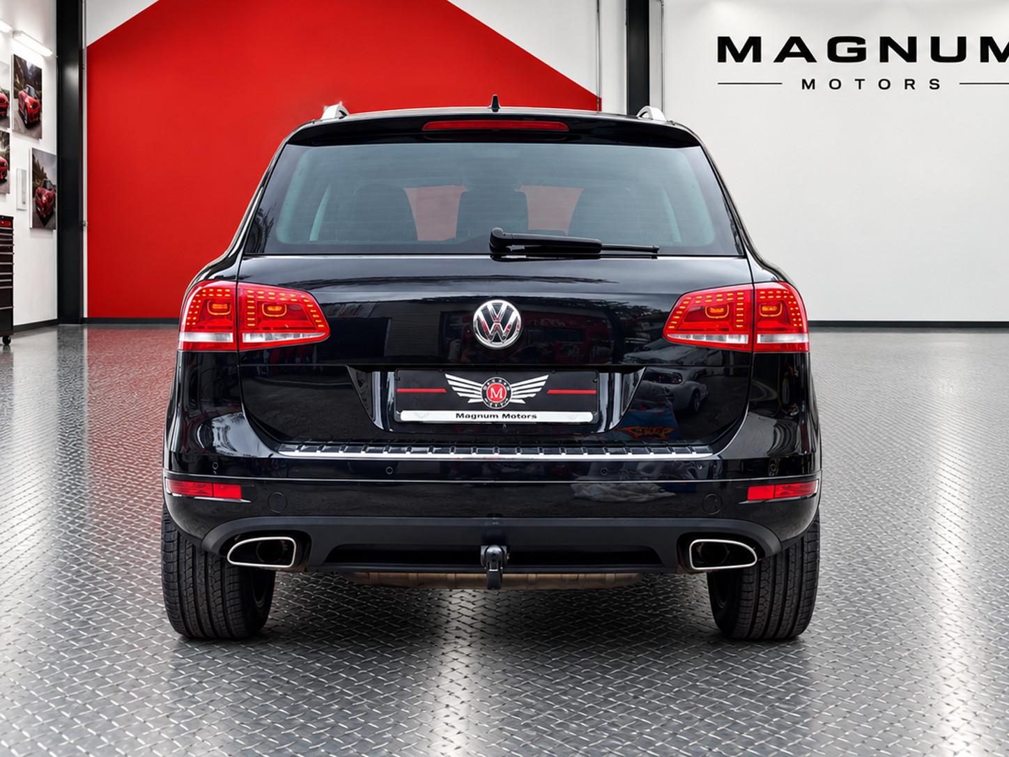 VOLKSWAGEN TOUAREG V6 TDI 3.0 245ch EXCLUSIVE 4MOTION - SUSPENSION PNEUMATIQUE - TOIT PANORAMIQUE - SIÈGES CUIR VENTILÉS - CHAUFFAGE AUXILIAIRE - ATTELAGE 3,5T