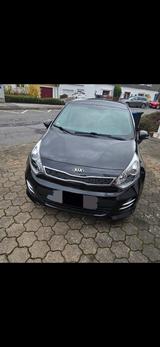 Kia Rio 1.4 UEFA EURO 2016, TÜV neu, 8 fach bereift  - Kia Rio von privat