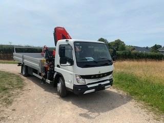 FUSO 7C18 Pritsche Kran