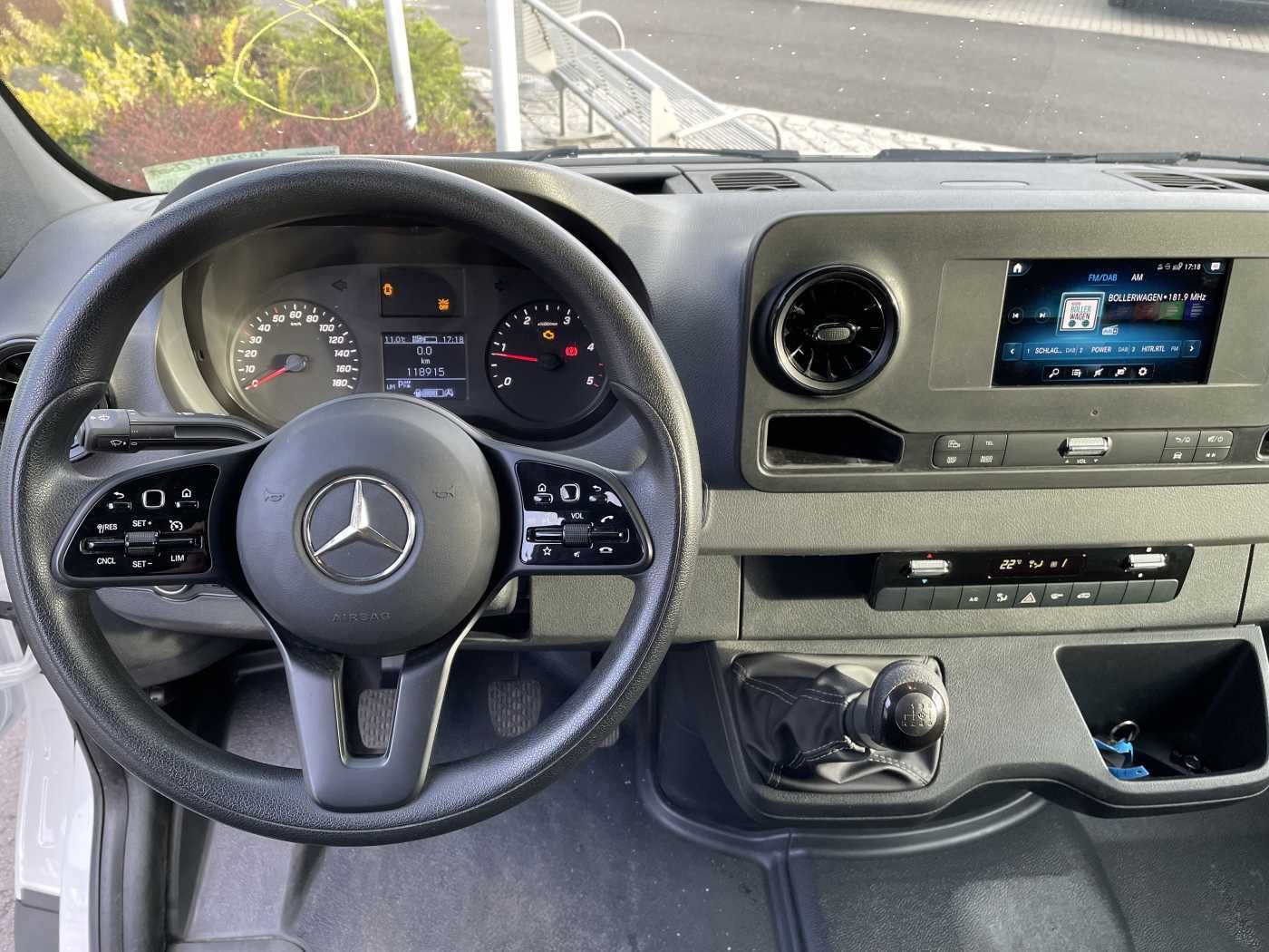 Fahrzeugabbildung Mercedes-Benz Sprinter 317 CDI 4325 Klima 360 SHZ Schwing MBUX